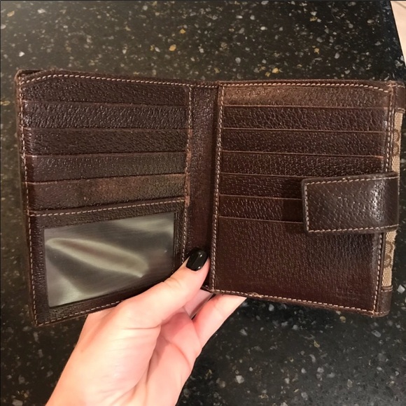 Vintage Gucci extra large wallet - Picture 2 of 4